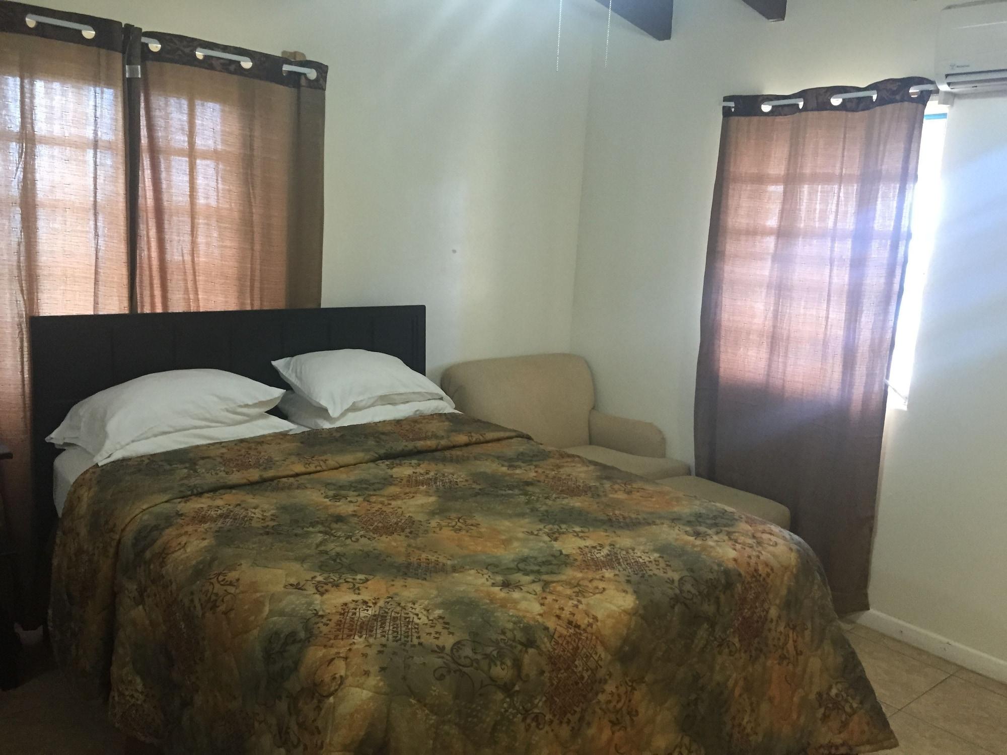 Sunset Gardens Guesthouse Contant  Εξωτερικό φωτογραφία