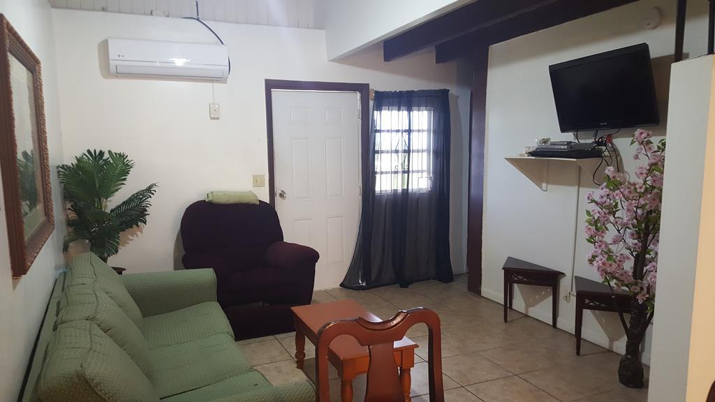 Sunset Gardens Guesthouse Contant  Εξωτερικό φωτογραφία